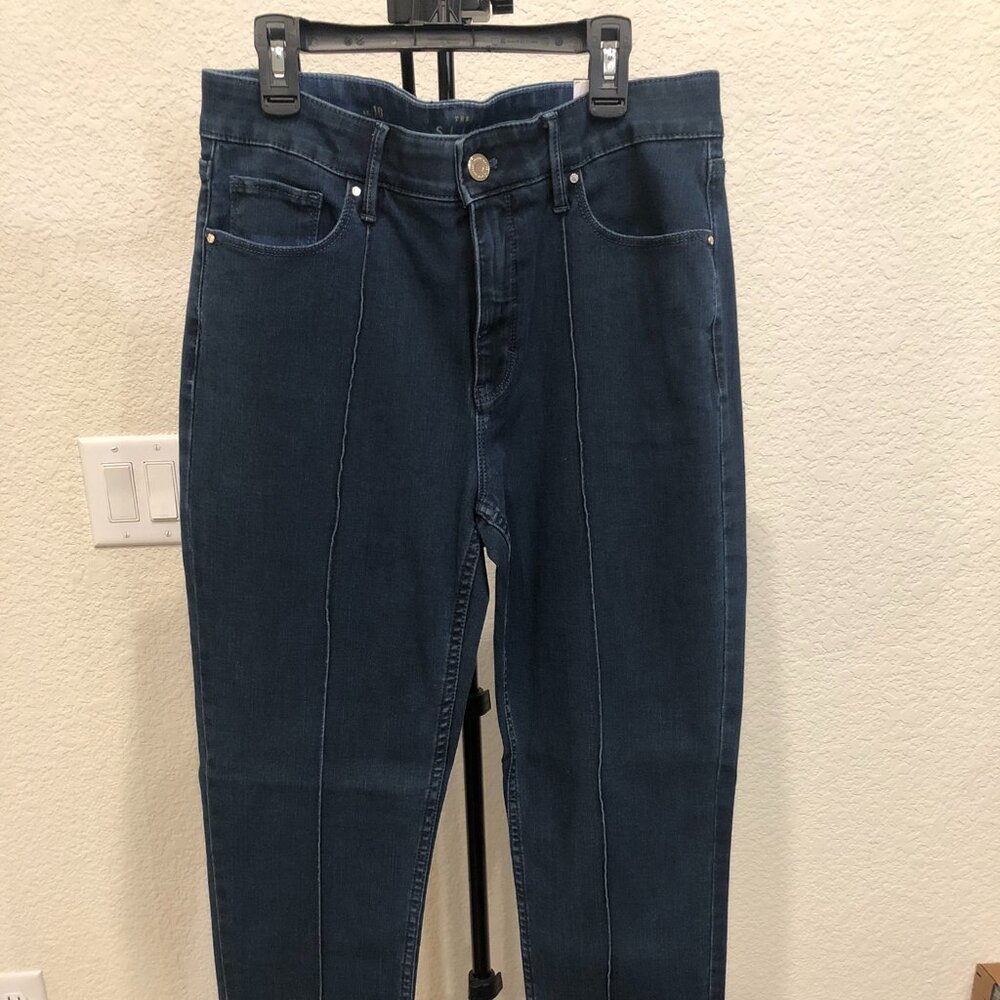 White House Black Market  High Rise Slim Ankle Jeans - Picture 3 of 9